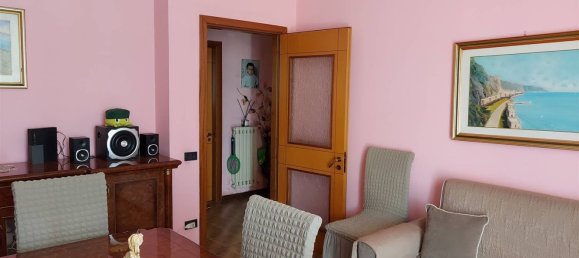 4 bedrooms Apartment in Montoro, Italy No. 365042 9