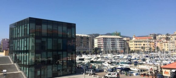 6 rooms Apartment in Savona, Italy No. 74625 6