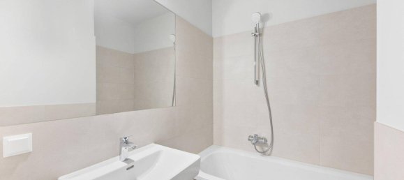 3 rooms Apartment in Rudolfsheim-Funfhaus, Austria No. 135120 16