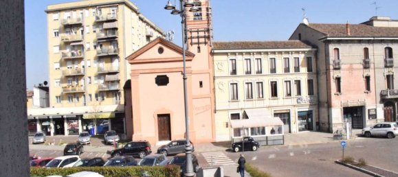 3غرفة شقة في Bondeno, Italy رقم 171307 10