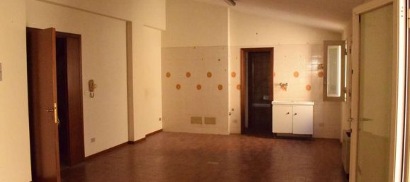 3غرفة شقة في Bondeno, Italy رقم 171307 4