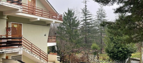 4 rooms Apartment in Urbe, Italy No. 36601 3