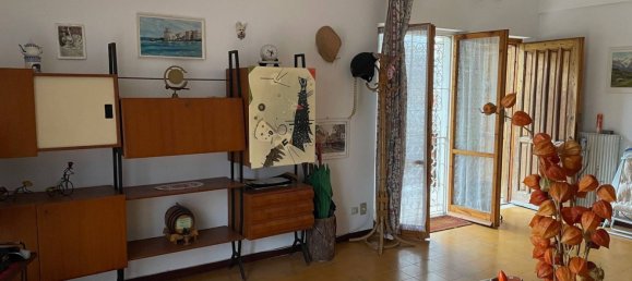 4 rooms Apartment in Urbe, Italy No. 36601 10