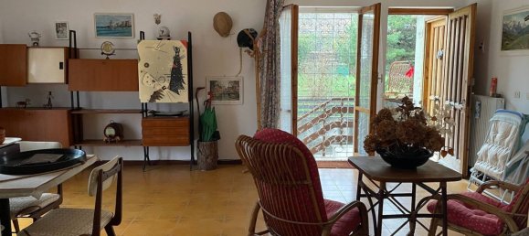 4 rooms Apartment in Urbe, Italy No. 36601 12