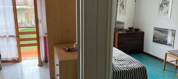 4 rooms Apartment in Urbe, Italy No. 36601 23