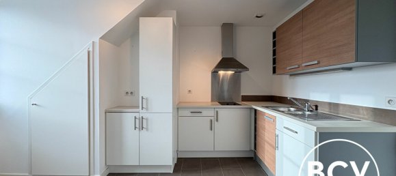 3 bedrooms Apartment in Chartres, France No. 259269 2