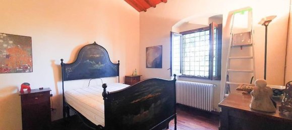 4 rooms Apartment in Calenzano, Italy No. 38644 49