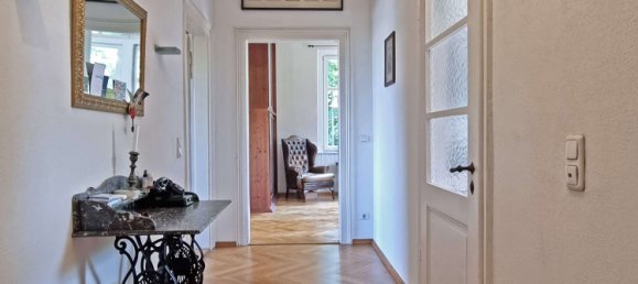 5 bedrooms Villa in Coburg, Germany No. 53015 2