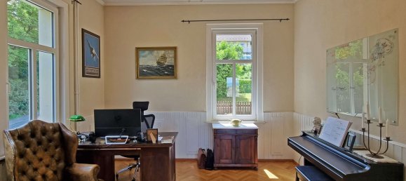 5 bedrooms Villa in Coburg, Germany No. 53015 3