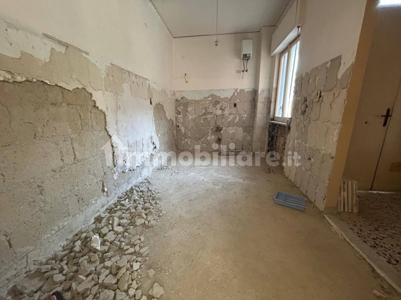 3 Schlafzimmer Wohnung in Frattamaggiore, Italy, Nr. 357754