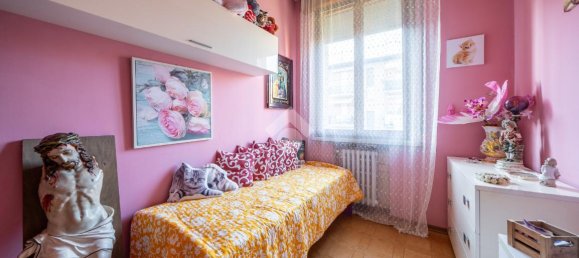 4 rooms Villa in Reggio Emilia, Italy No. 4716 22