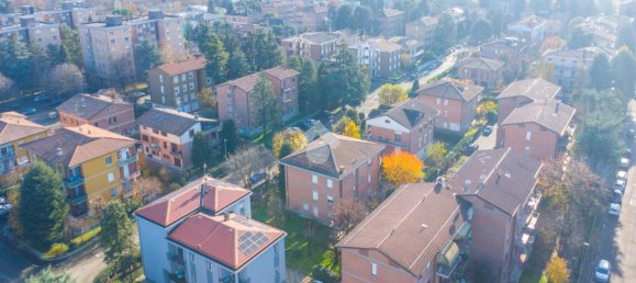 4 rooms Villa in Reggio Emilia, Italy No. 4716 45