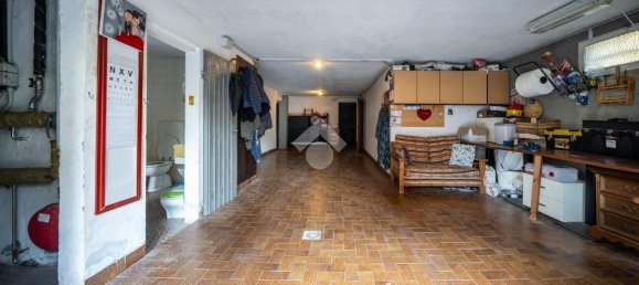 4 rooms Villa in Reggio Emilia, Italy No. 4716 30