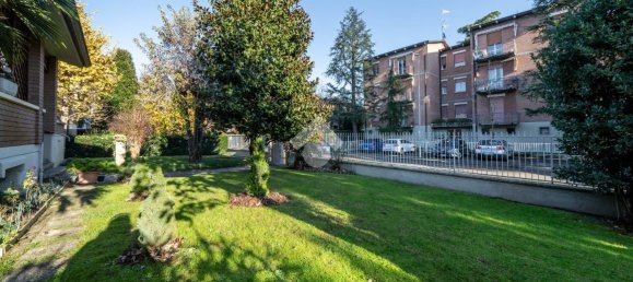 4 rooms Villa in Reggio Emilia, Italy No. 4716 34