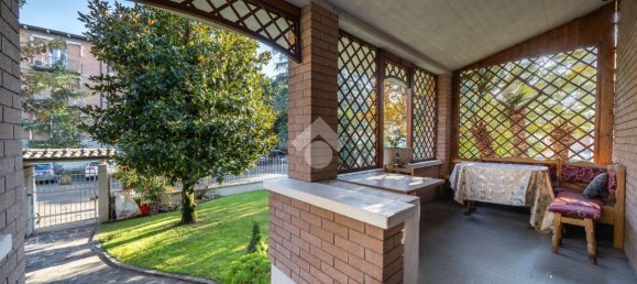 4 rooms Villa in Reggio Emilia, Italy No. 4716 32