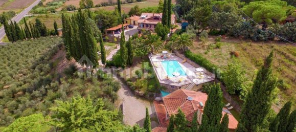 Propiedad comercial de 5 habitaciónes en Massa Marittima, Italy No. 168762 2