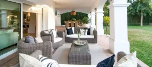 4 Schlafzimmer Haus in Marbella, Spain, Nr. 183042 24