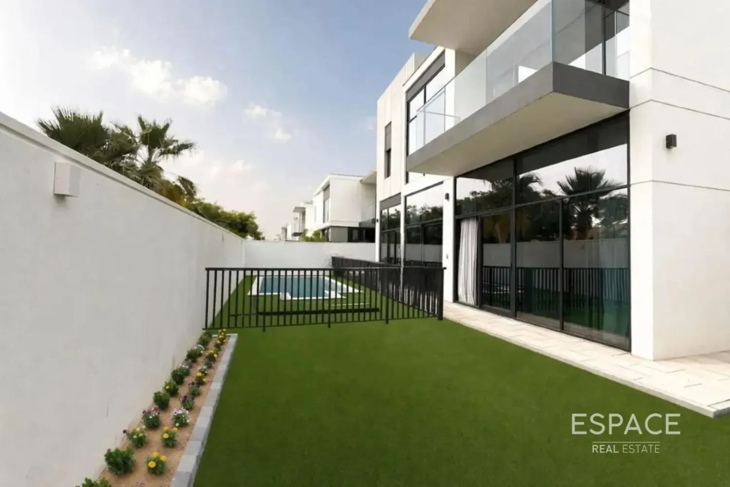 4 dormitorios villa en venta en Al Furjan, Dubai, UAE № 209126