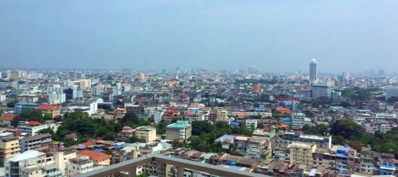 Studio in the Condo in Khlong San, Thailand No. 9728 4