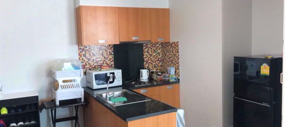 Studio in the Condo in Khlong San, Thailand No. 9728 3
