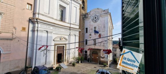 3-Zimmer Wohnung in Cave, Italy, Nr. 172499 2