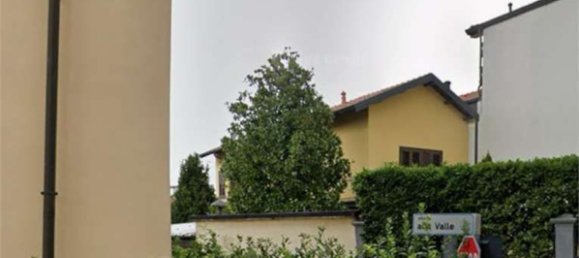 3 bedrooms Apartment in Lesmo, Italy No. 373797 6