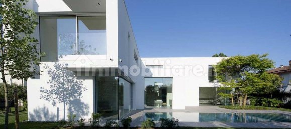 20 bedrooms House in Fossombrone, Italy No. 295785 10