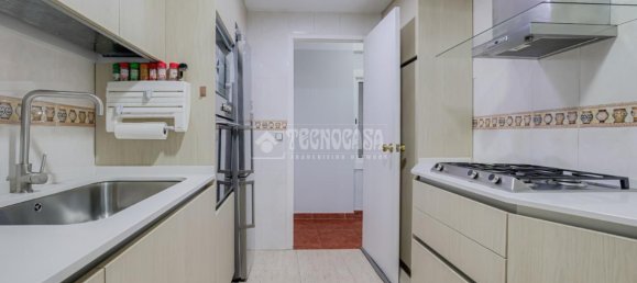 4 bedrooms Apartment in Barcelona, Spain No. 178865 23