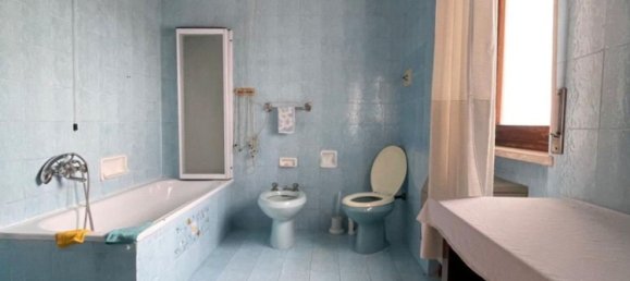 6 غرف نوم منزل في San Bonifacio, Italy رقم 331631 16