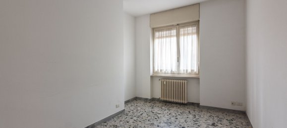 3 rooms Apartment in Milan, Italy No. 338168 16