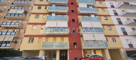 Apartamento T5 em Bari, Italy N.º 336737 33