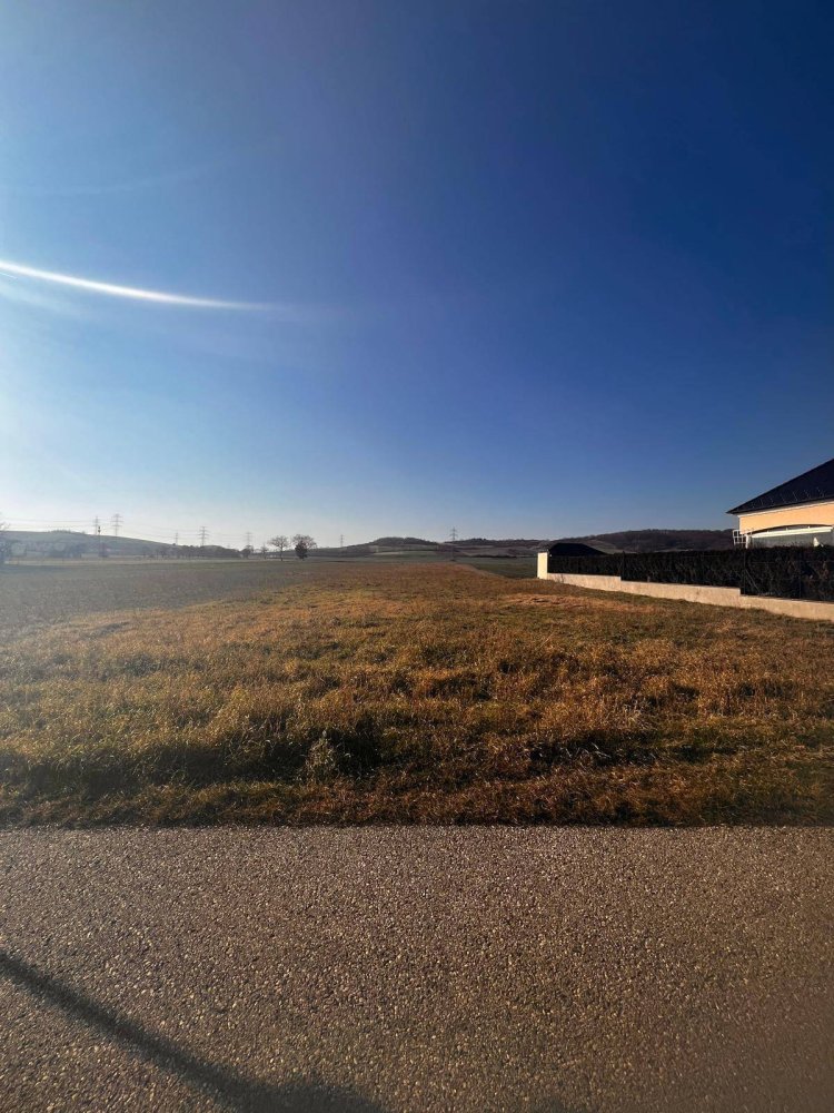 Terreno en Korneuburg, Austria 800 m² No. 214581