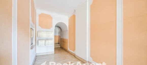 Квартира с 2 спальнями в Генуя, Италия № 337203 12