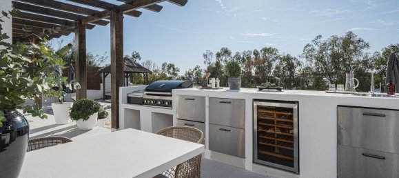 4 Schlafzimmer Villa in Nueva Andalucia, Spain, Nr. 4697 8