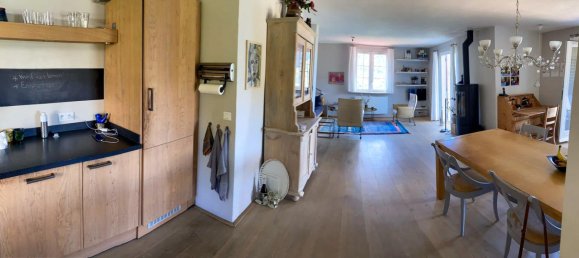 Замки и поместья с 4 спальнями в Монтбрён-ле-Бэн, Франция № 330733 6