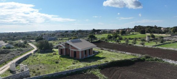 Casa de 5 habitaciónes en Modica, Italy No. 234376 8