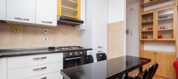 Studio à Milan, Italy No. 350279 8