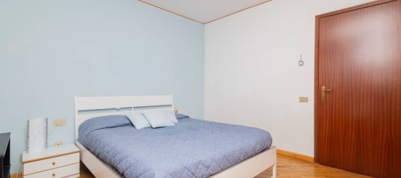 Studio à Milan, Italy No. 350279 13