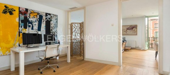 Apartamento de 4 dormitorios en Eixample, Spain No. 24313 32