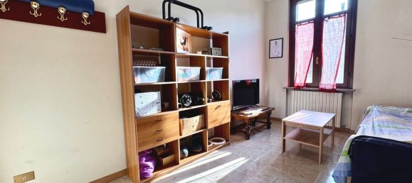 2 Schlafzimmer Wohnung in Vigevano, Italy, Nr. 229808 16