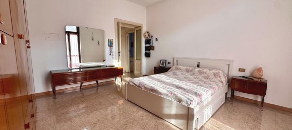 2 Schlafzimmer Wohnung in Vigevano, Italy, Nr. 229808 13