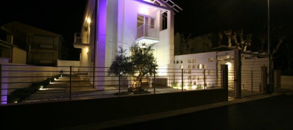 Villa de 3 dormitorios en Camaiore, Italy No. 223266 6