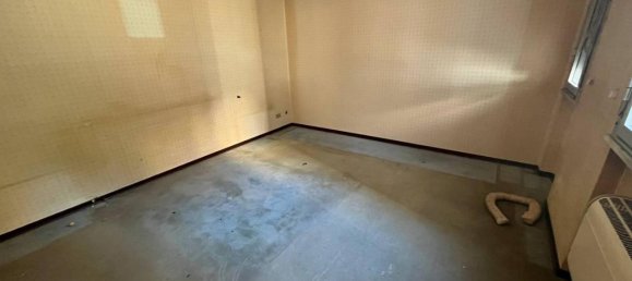 2 rooms Apartment in Genoa, Italy No. 117602 12