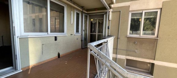 2 rooms Apartment in Genoa, Italy No. 117602 6