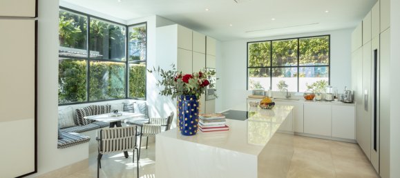 Вилла с 6 спальнями в Бенахавис, Испания № 2997 18