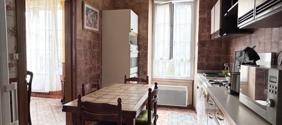 3 Schlafzimmer Haus in Nargis, France, Nr. 216808 12
