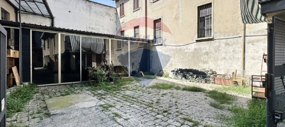 7-salle Propriété commerciale à Milan, Italy No. 362044 8