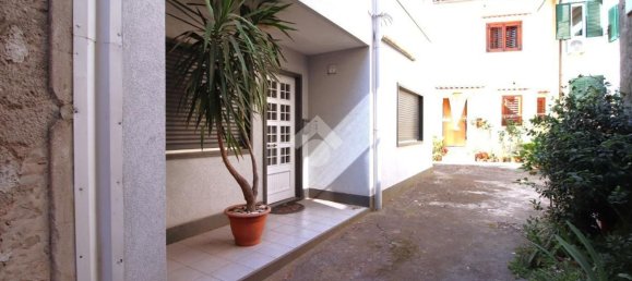 4 rooms House in Fisciano, Italy No. 172944 16