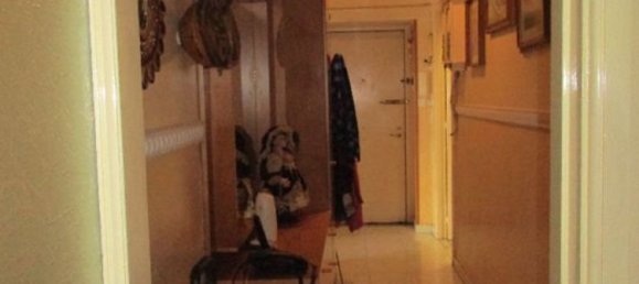 3 rooms Apartment in Naples, Italy No. 12515 9