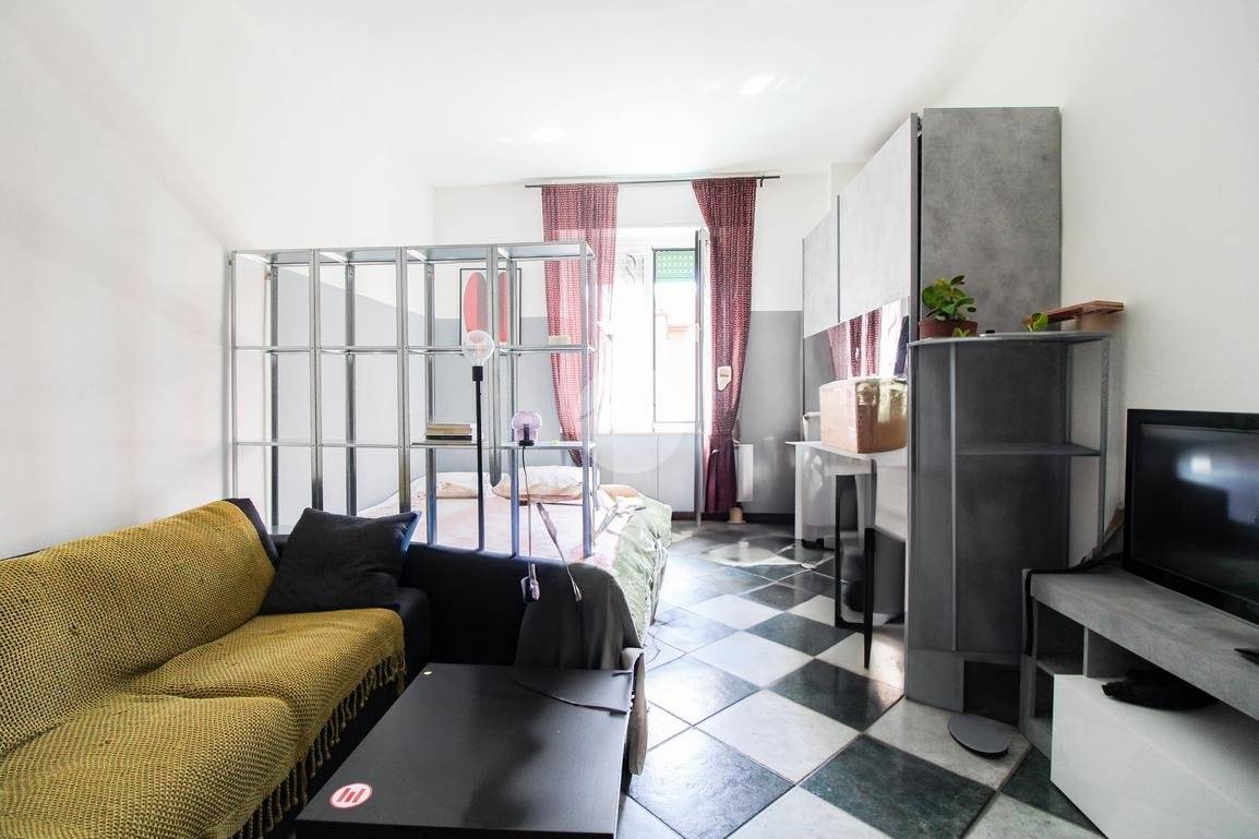 1 bedroom Apartment in Milan, Italy No. 266622